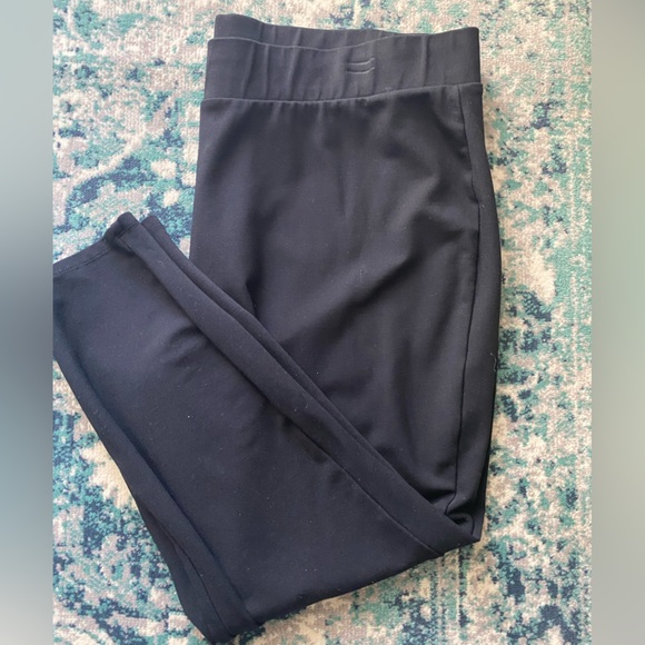 *MUST GO MAKE OFFER* Torrid full length signature waist ponte legging - Picture 1 of 6